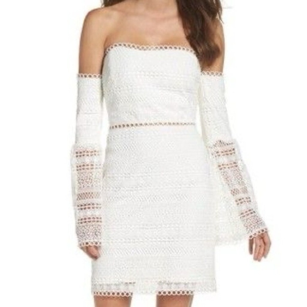 Foxiedox Catalina White Lace Off Shoulder Bell Sleeve Mini Dress Size‎ S